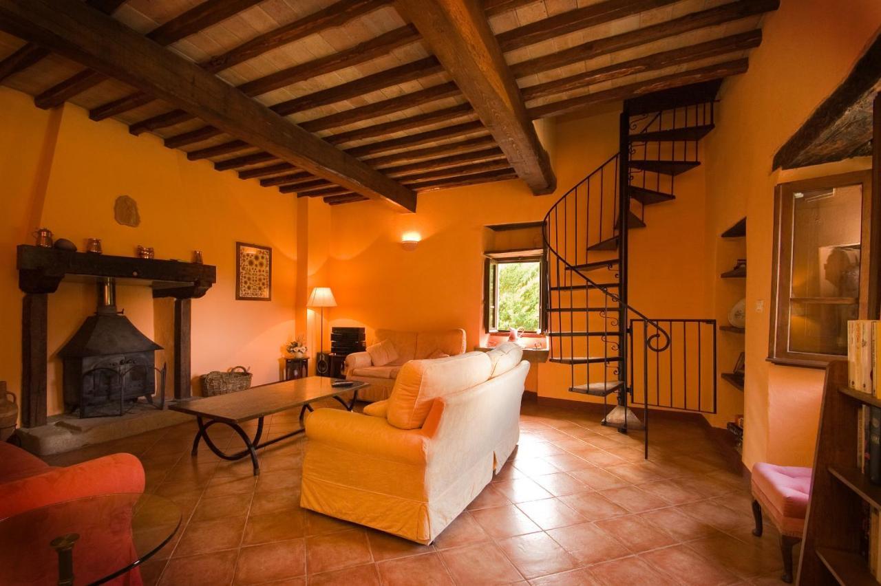 Il Mulino - Beautiful, Family-Friendly Tuscan Villa With Fenced Pool Monterchi Bagian luar foto